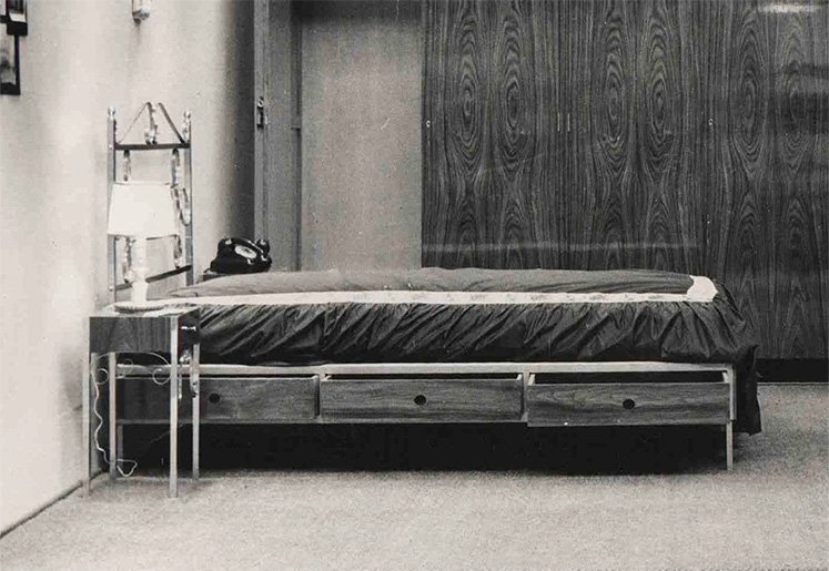 Patente da cama com gavetas