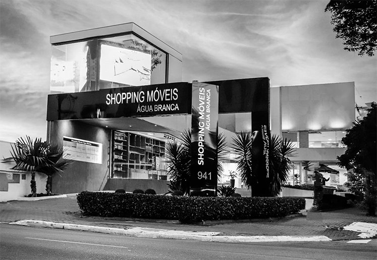 Fundação do Shopping Móveis Água Branca